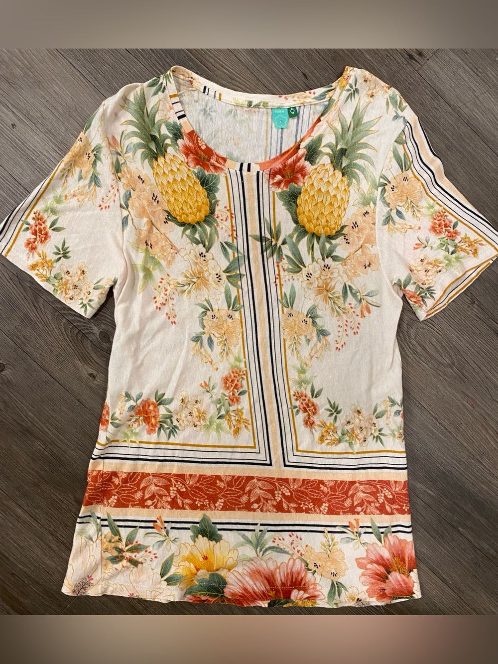 FARM Rio White Tropical Pineapple Scoop Neck Tee